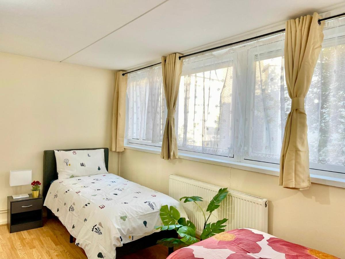 3Br Central London Close Station Екстер'єр фото